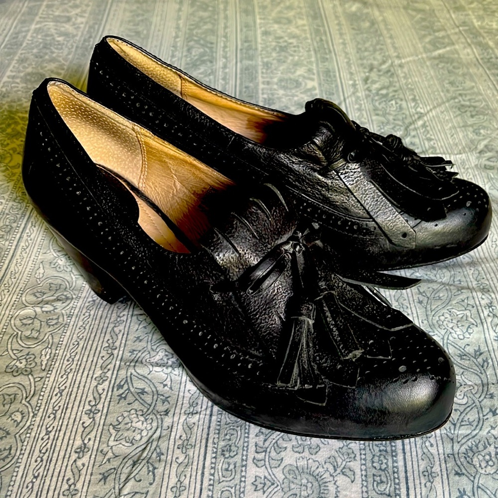 Frye Lois Tassel Kiltie Pump
